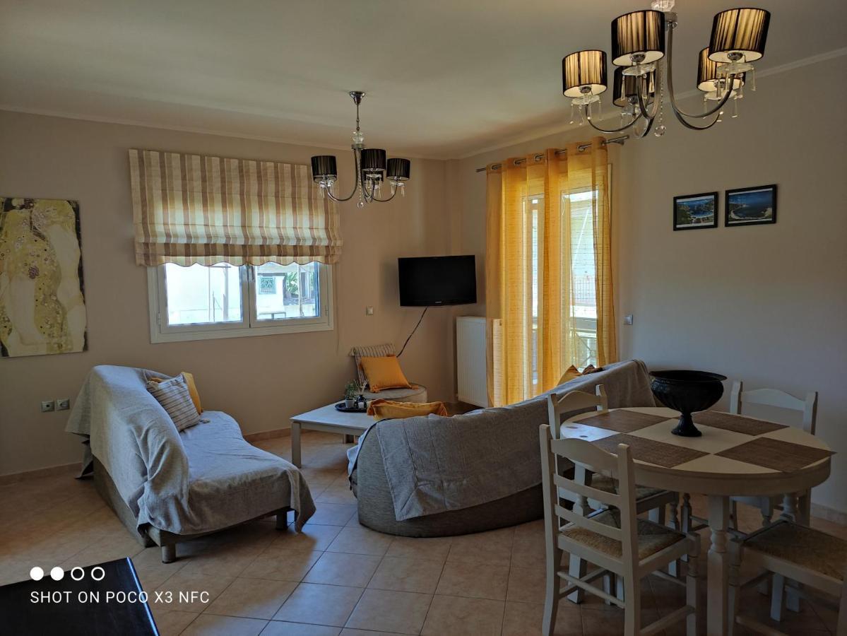 Eliza Apartment Ліксурі Екстер'єр фото