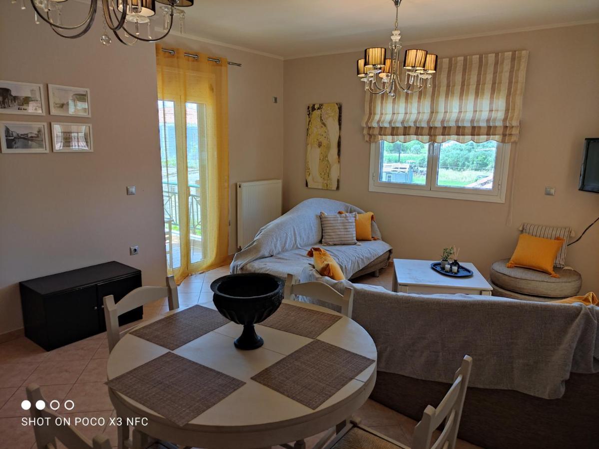 Eliza Apartment Ліксурі Екстер'єр фото